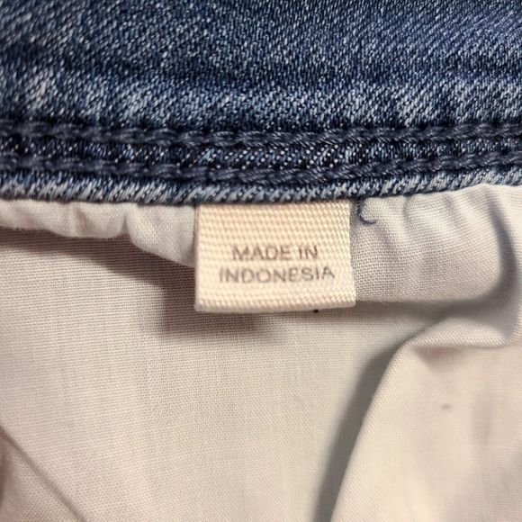 J Jill Jeans Authentic Fit Size 18 Med Wash Denim Slim Ankle Frayed Curved Hem - Picture 12 of 12